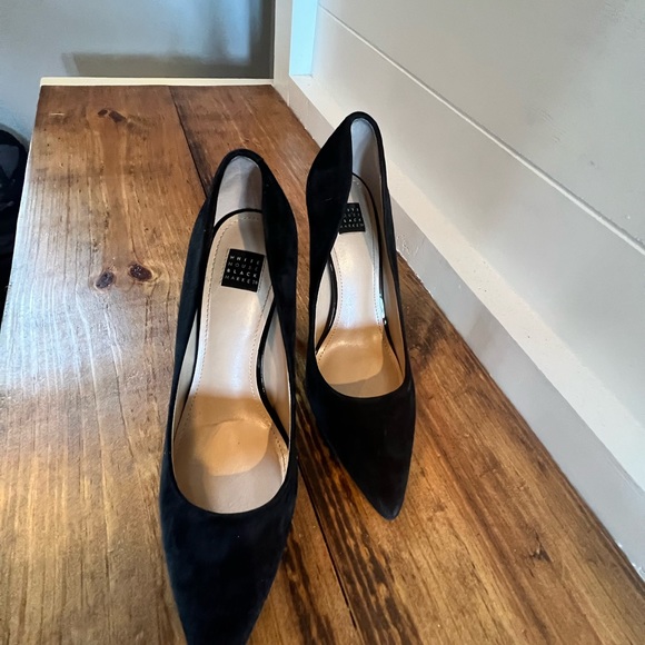 White House Black Market women’s shoes. Size 7.5. Wore for 3 work events. - Picture 2 of 5